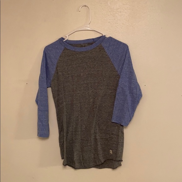 Shirt - Picture 1 of 2